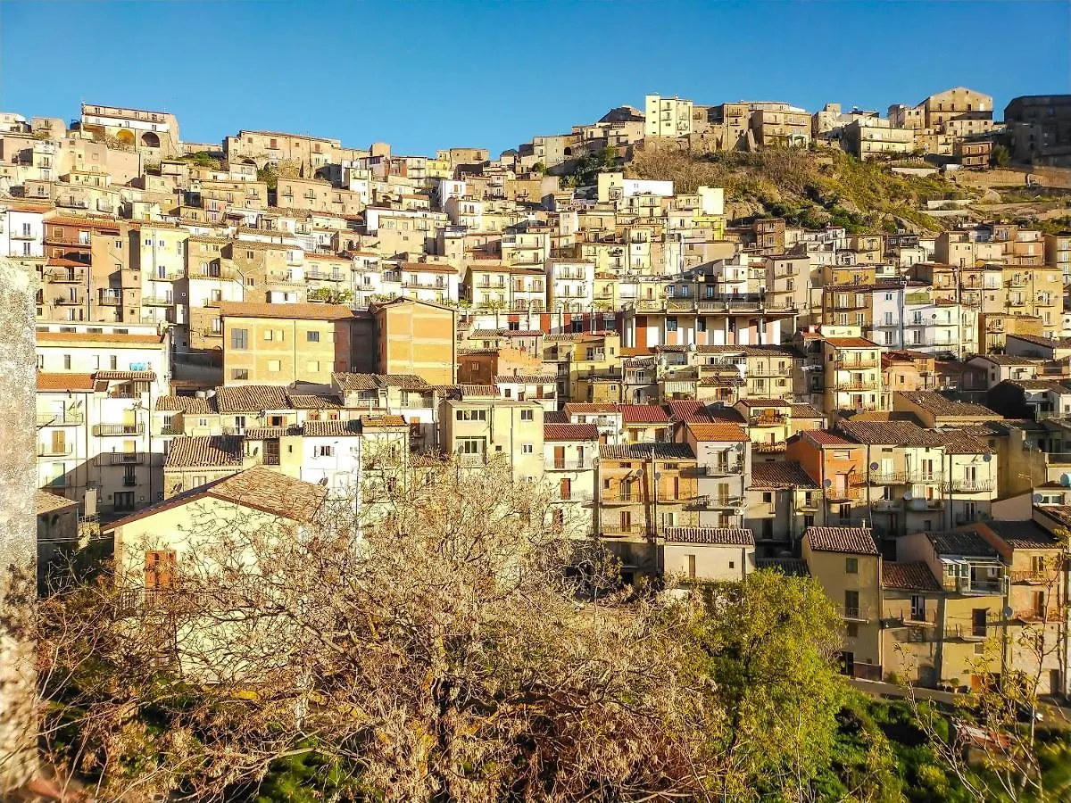 Bed & Breakfast Idria 14 contacts